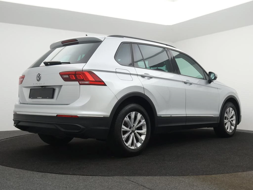 Volkswagen Tiguan Tiguan 1.5TSI Life 150PK *CAMERA*ACC*PDC*APP-CONNECT*ZETELVERWARMING*...*