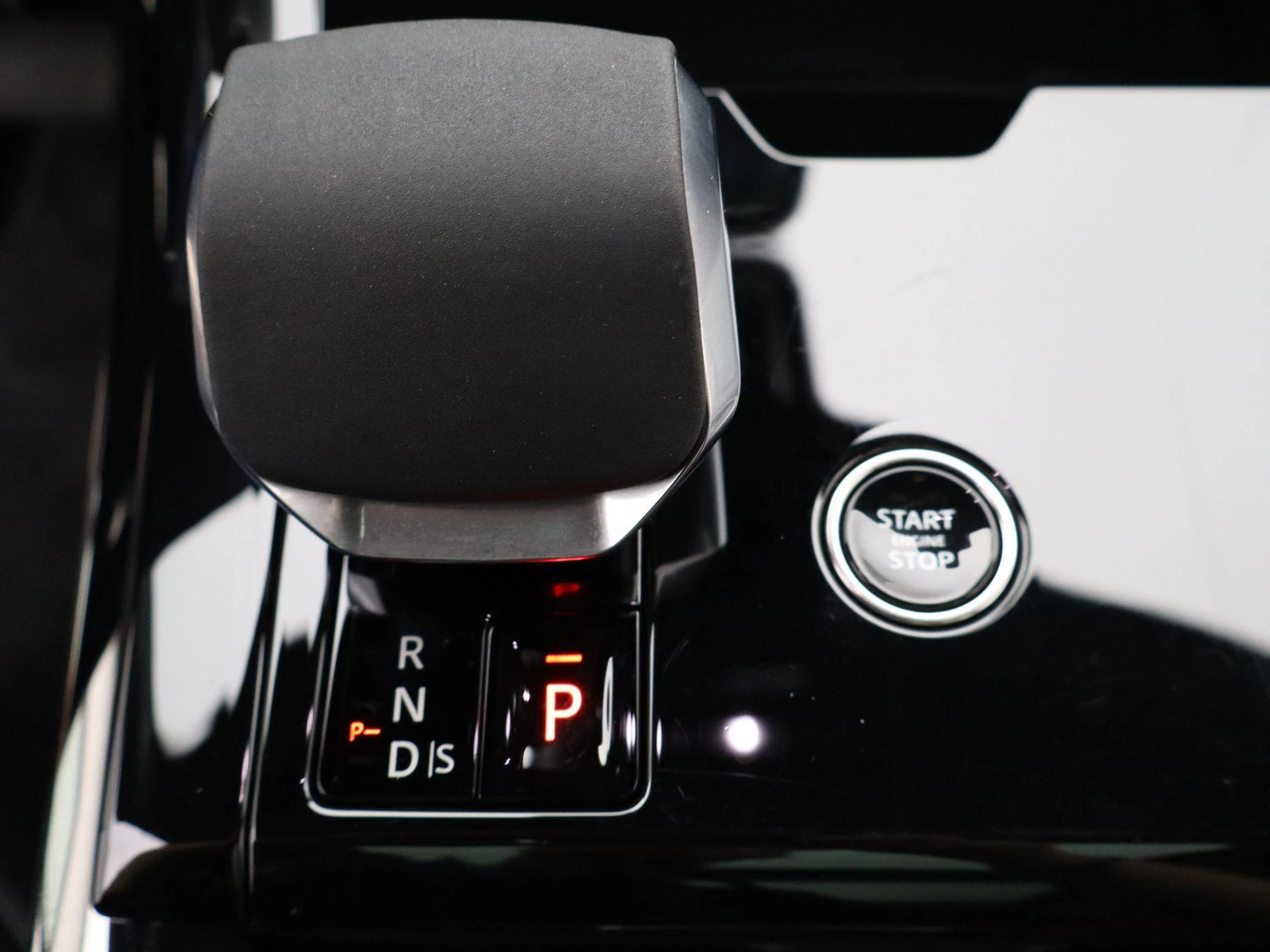 Land Rover-Range Rover Sport-image-20