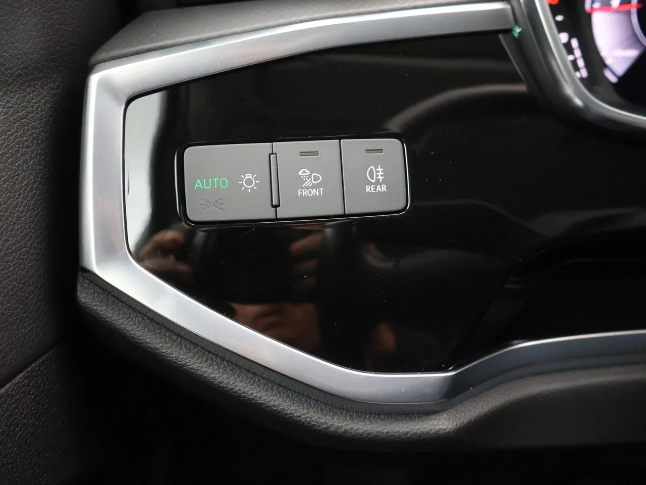 Audi-Q3-image-24