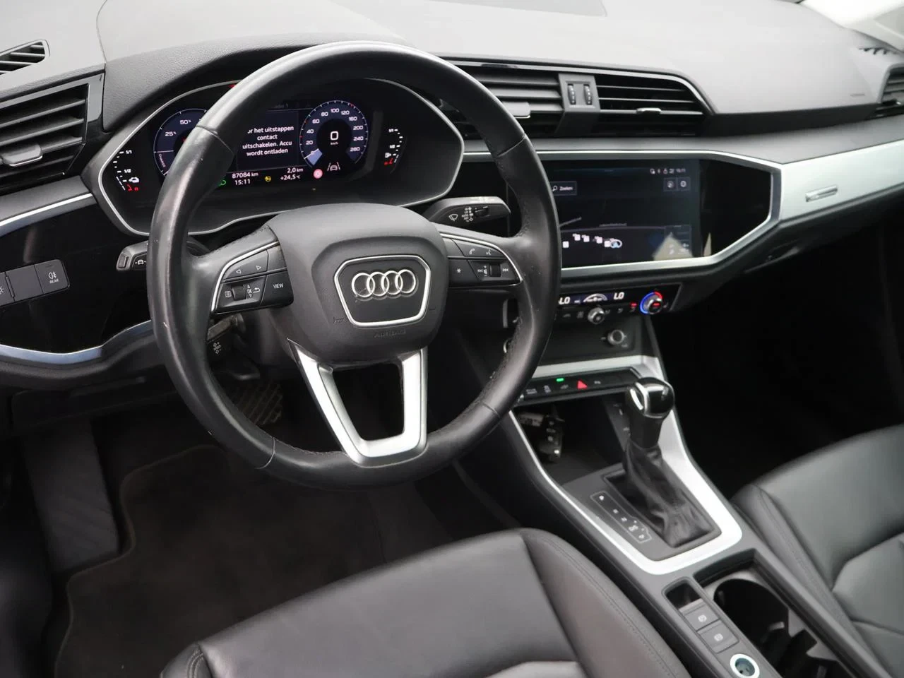 Audi-Q3-image-17
