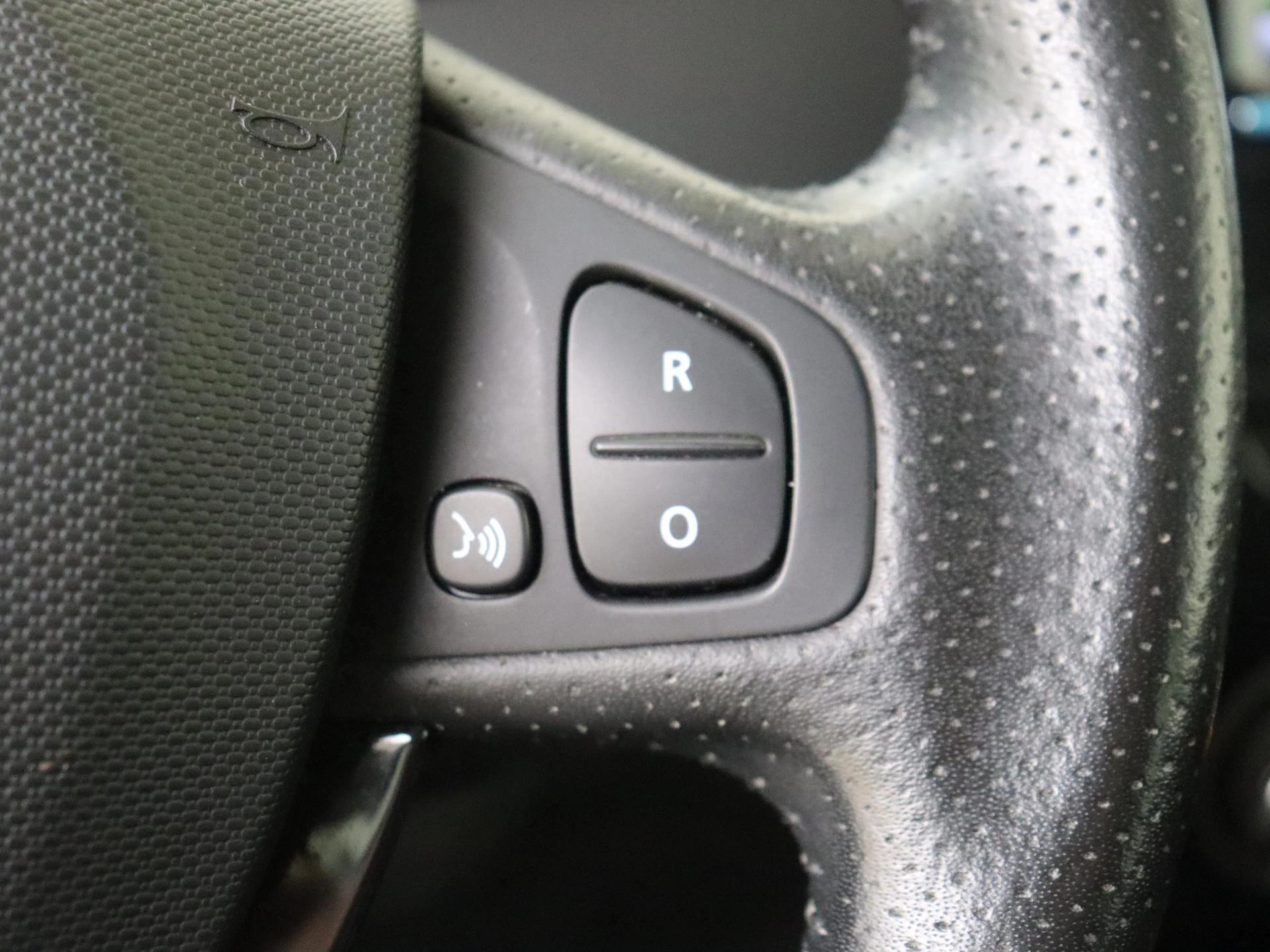 Renault-ZOE-image-12