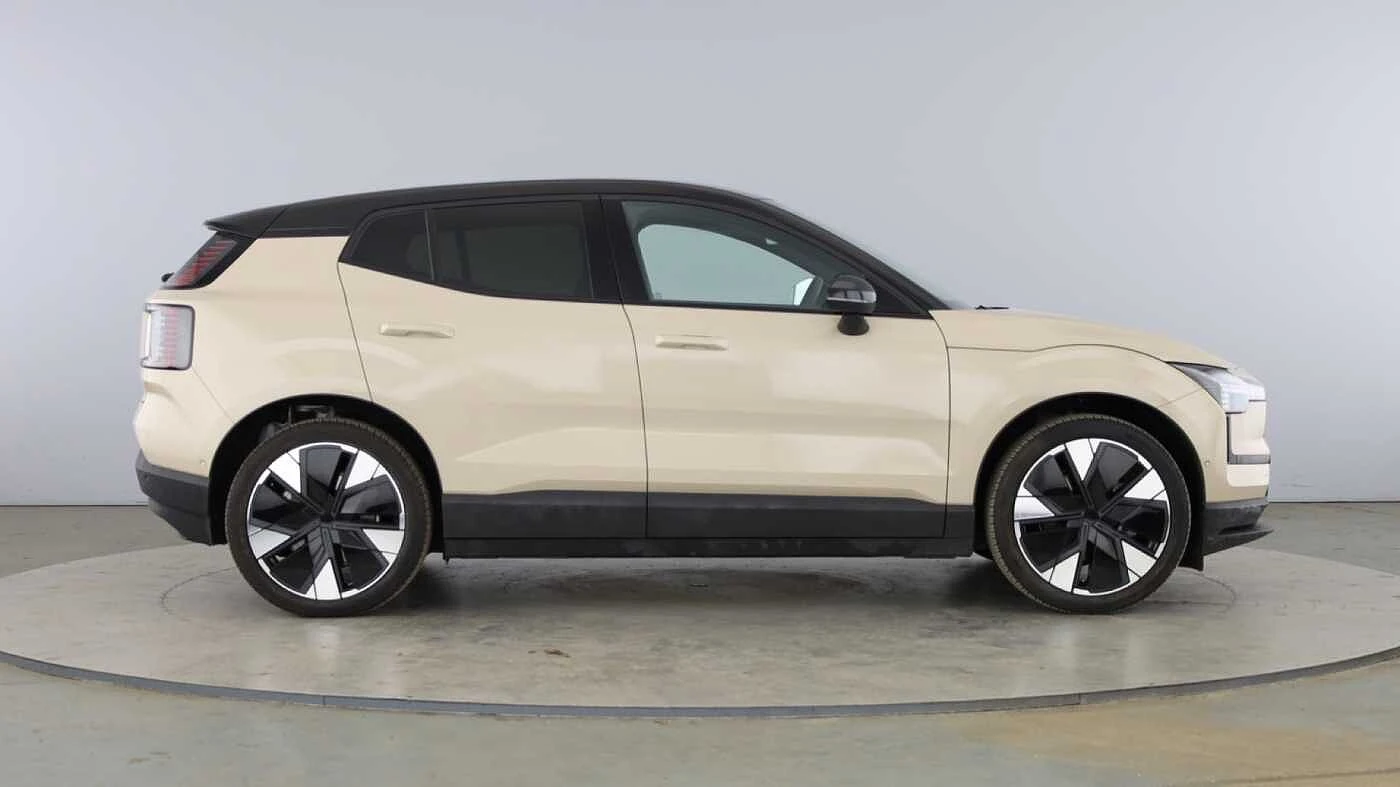Volvo-EX30-image-1
