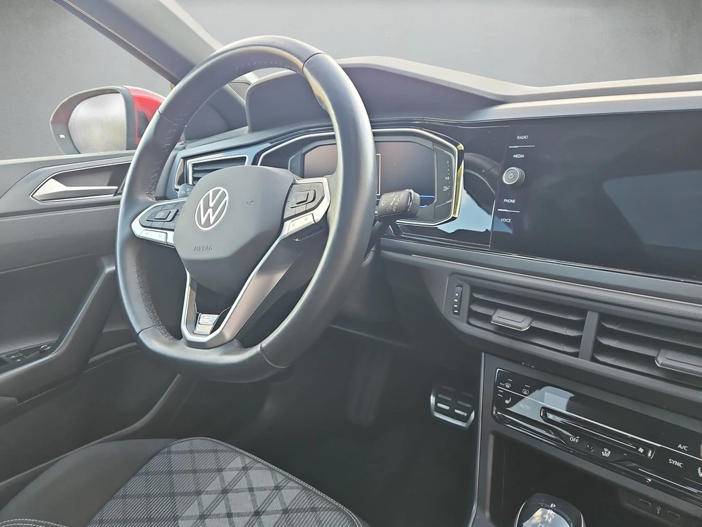 Volkswagen-Taigo-image-6