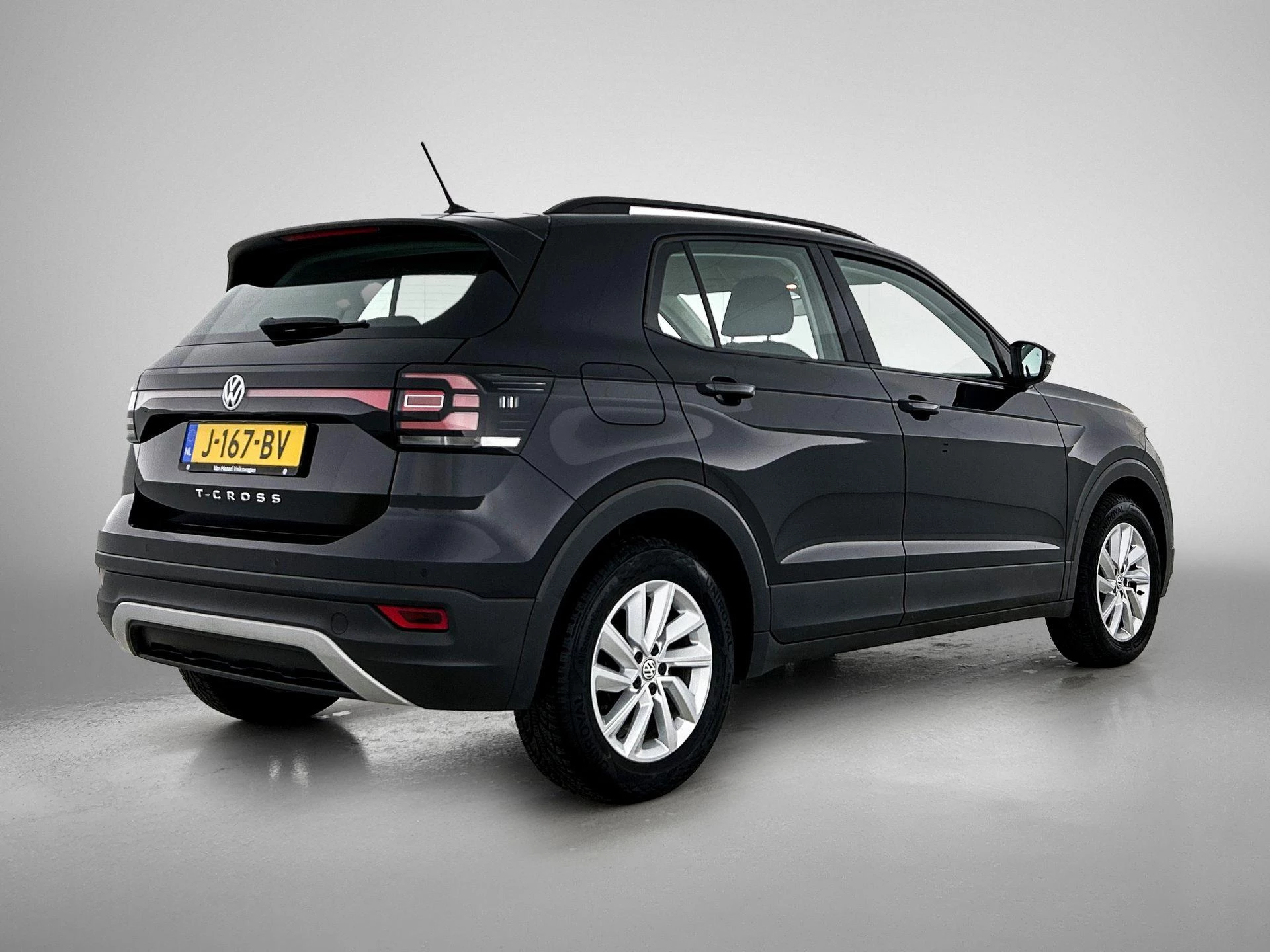 Volkswagen-T-Cross-image-3