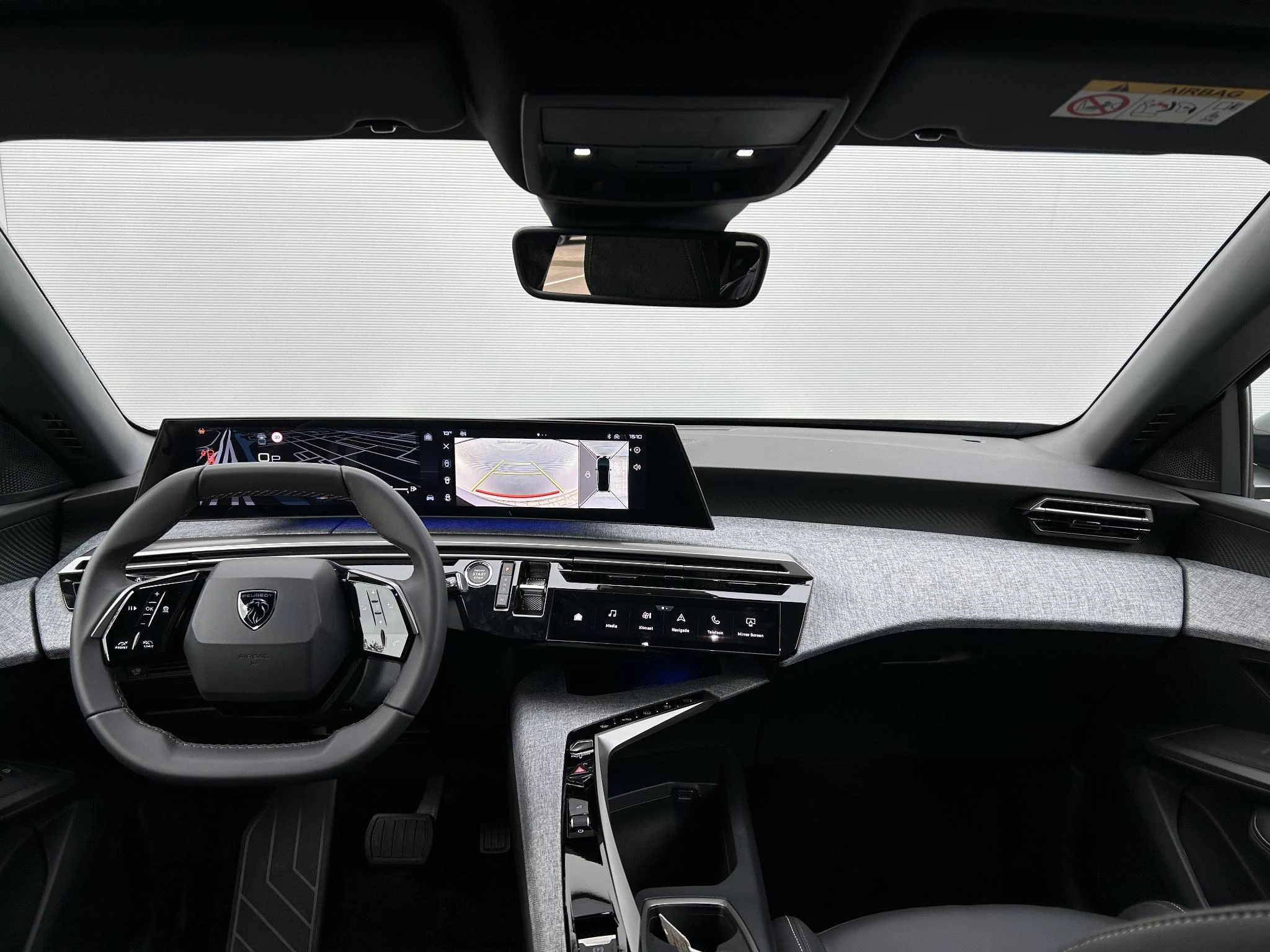 Peugeot 5008 1.2 Hybrid 136 Allure