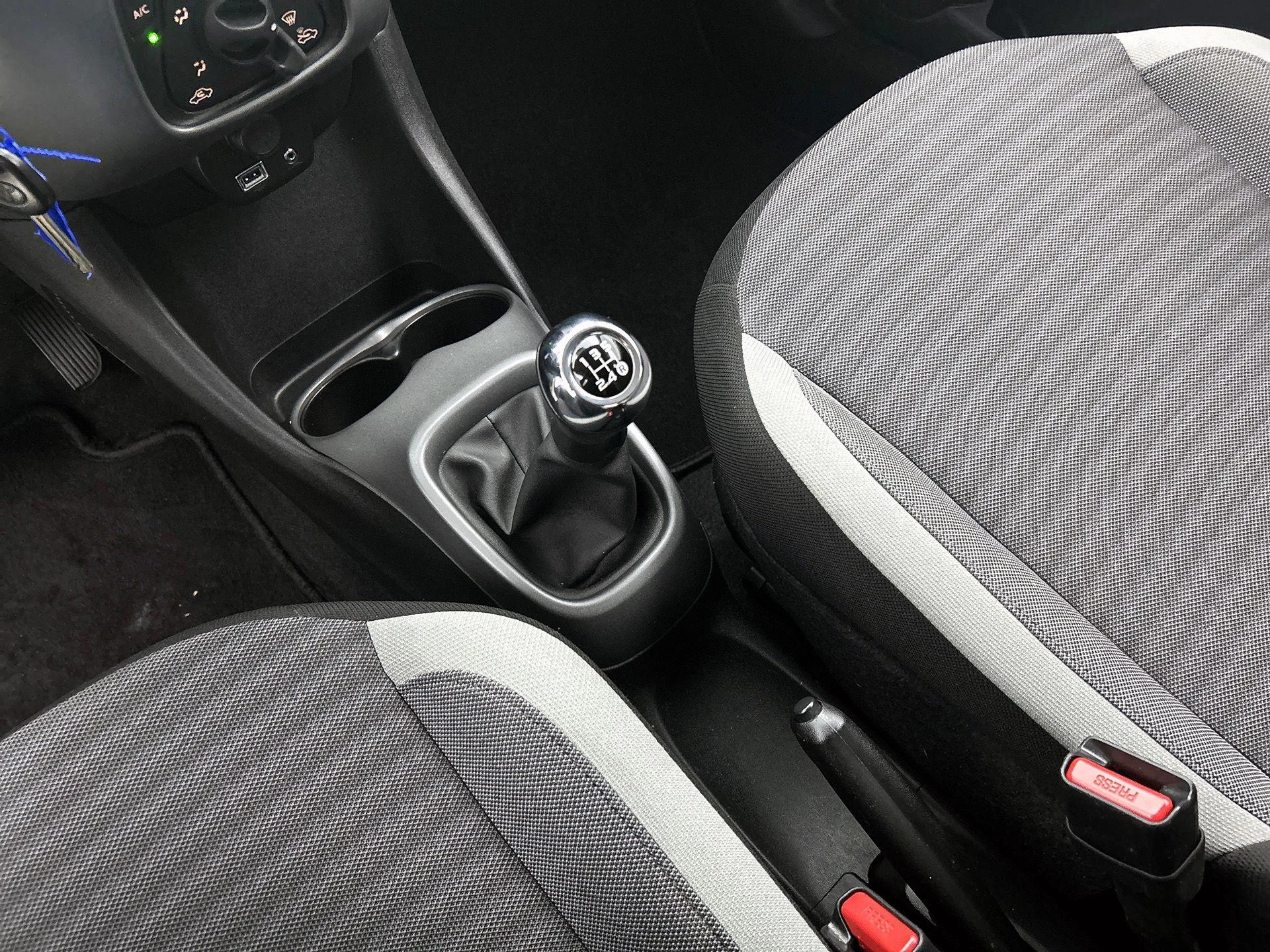 Toyota-Aygo-image-17