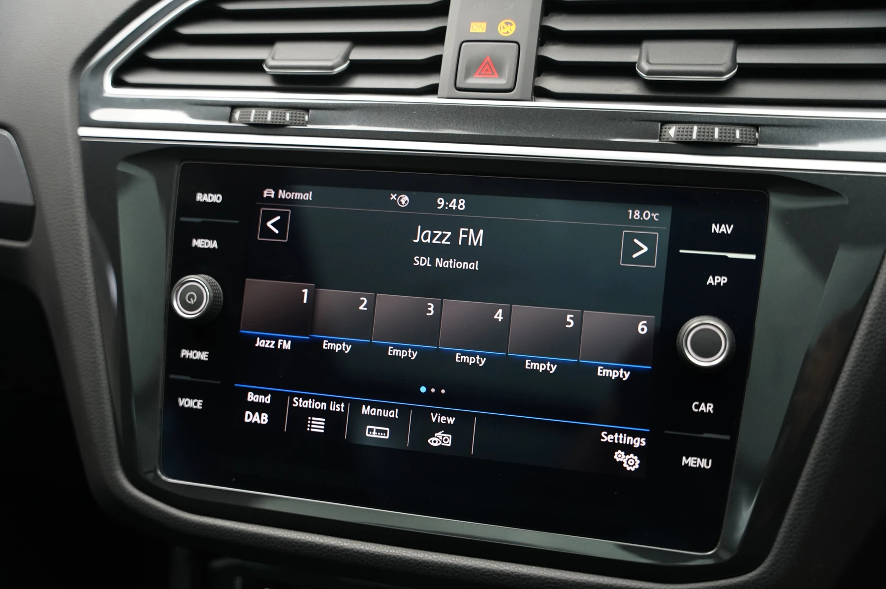 Volkswagen-Tiguan-image-26