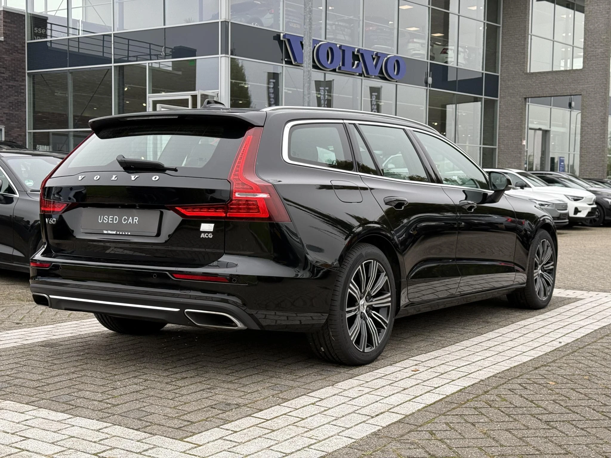 Volvo-V60-image-5