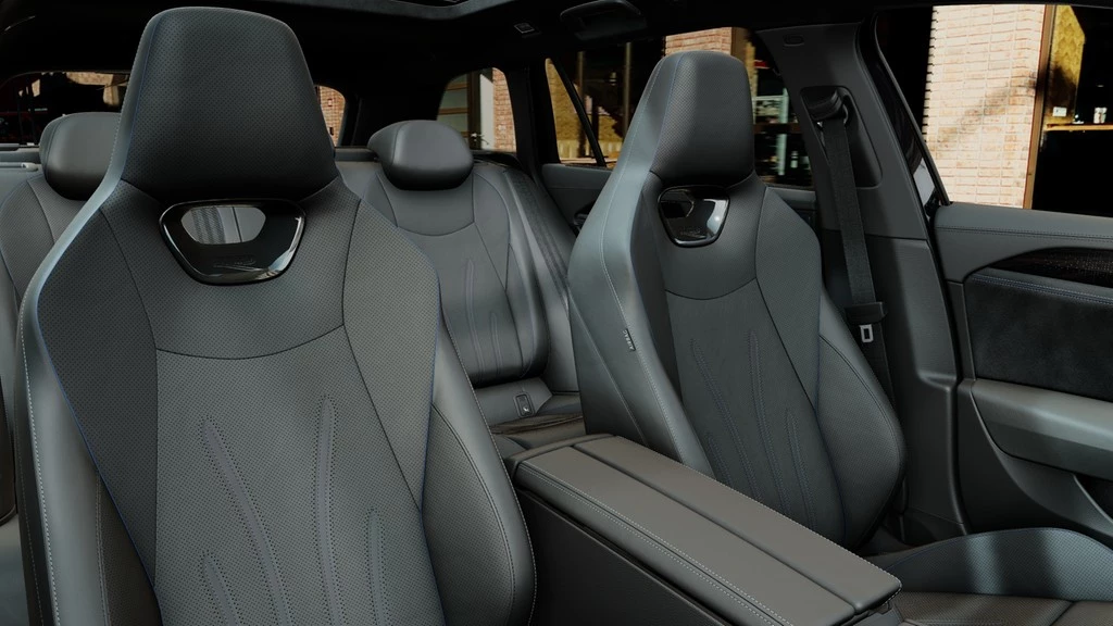 Volkswagen-Passat-image-4