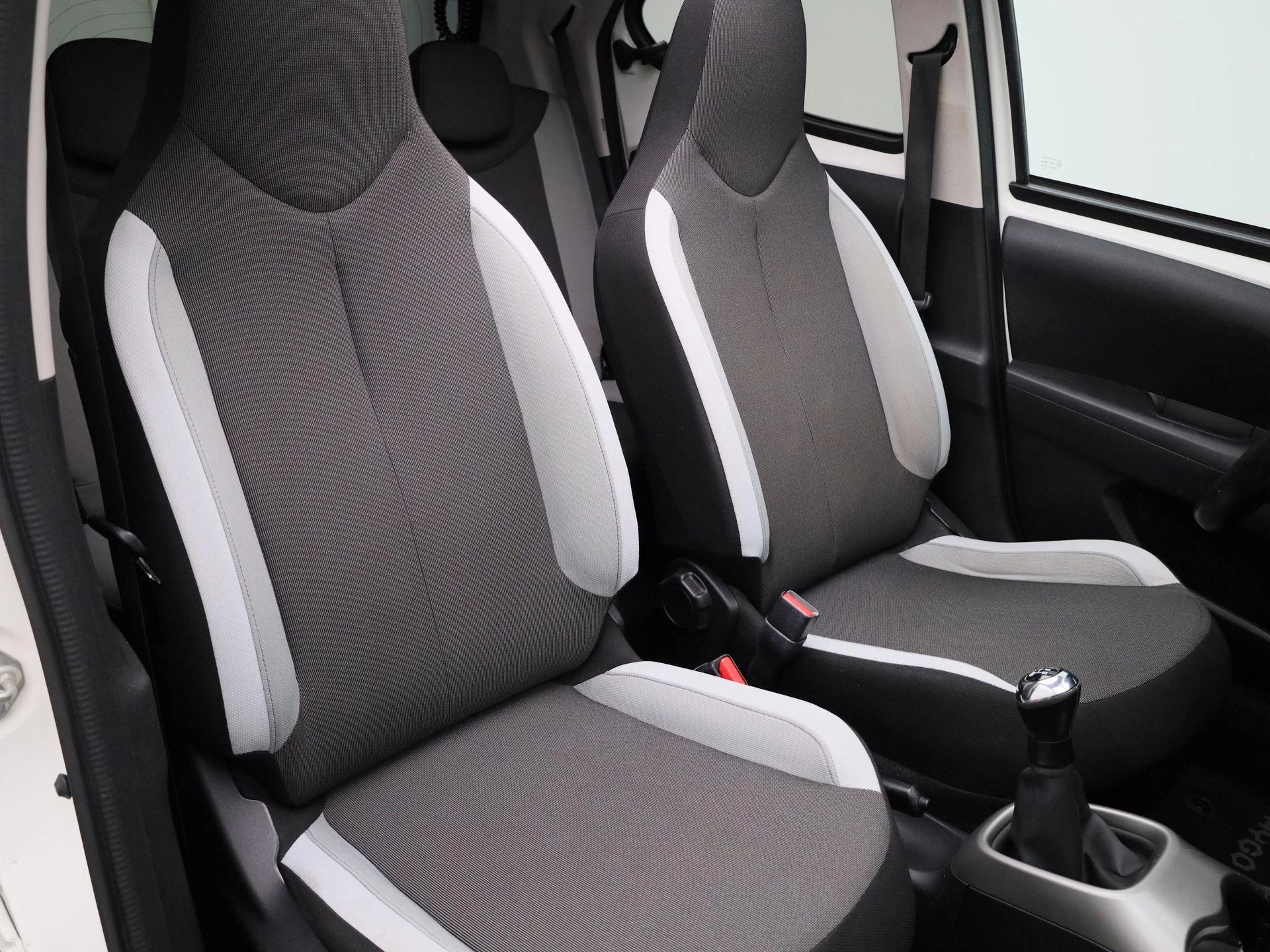 Toyota Aygo 1.0 VVT-i x-wave