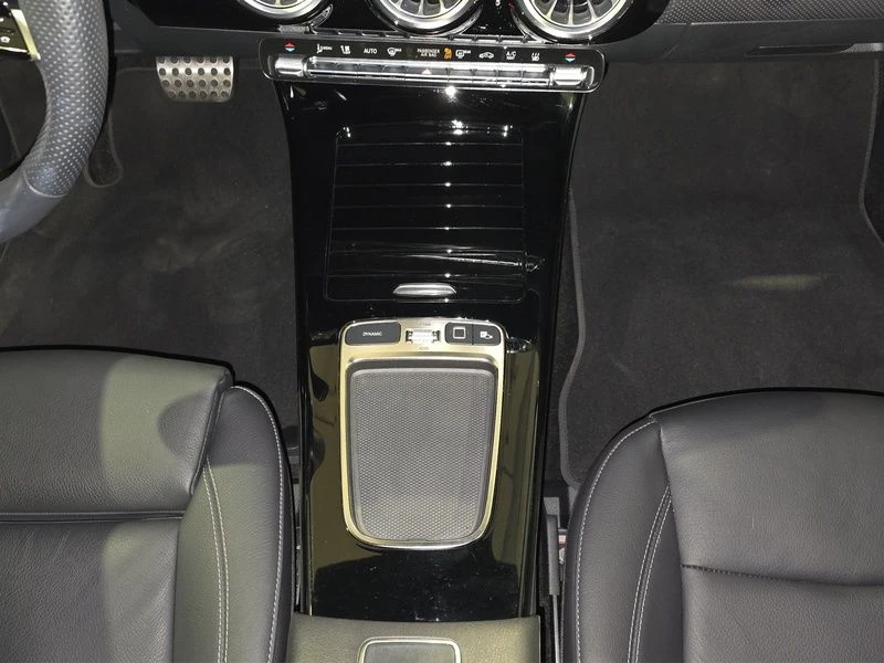 Mercedes-Benz CLA 250 e AMG SB PREMIUM LEDER NIGHT WINTER-PAK AMG LineX118 CLA 250 e AMG SB PREMIUM LEDER NIGHT WINTER-PAK AMG Line