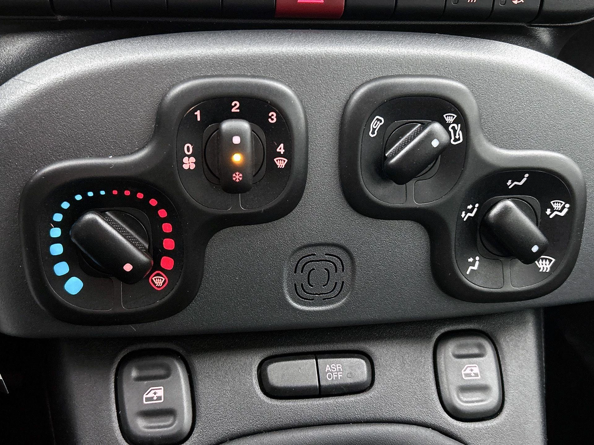Fiat-Panda-image-22