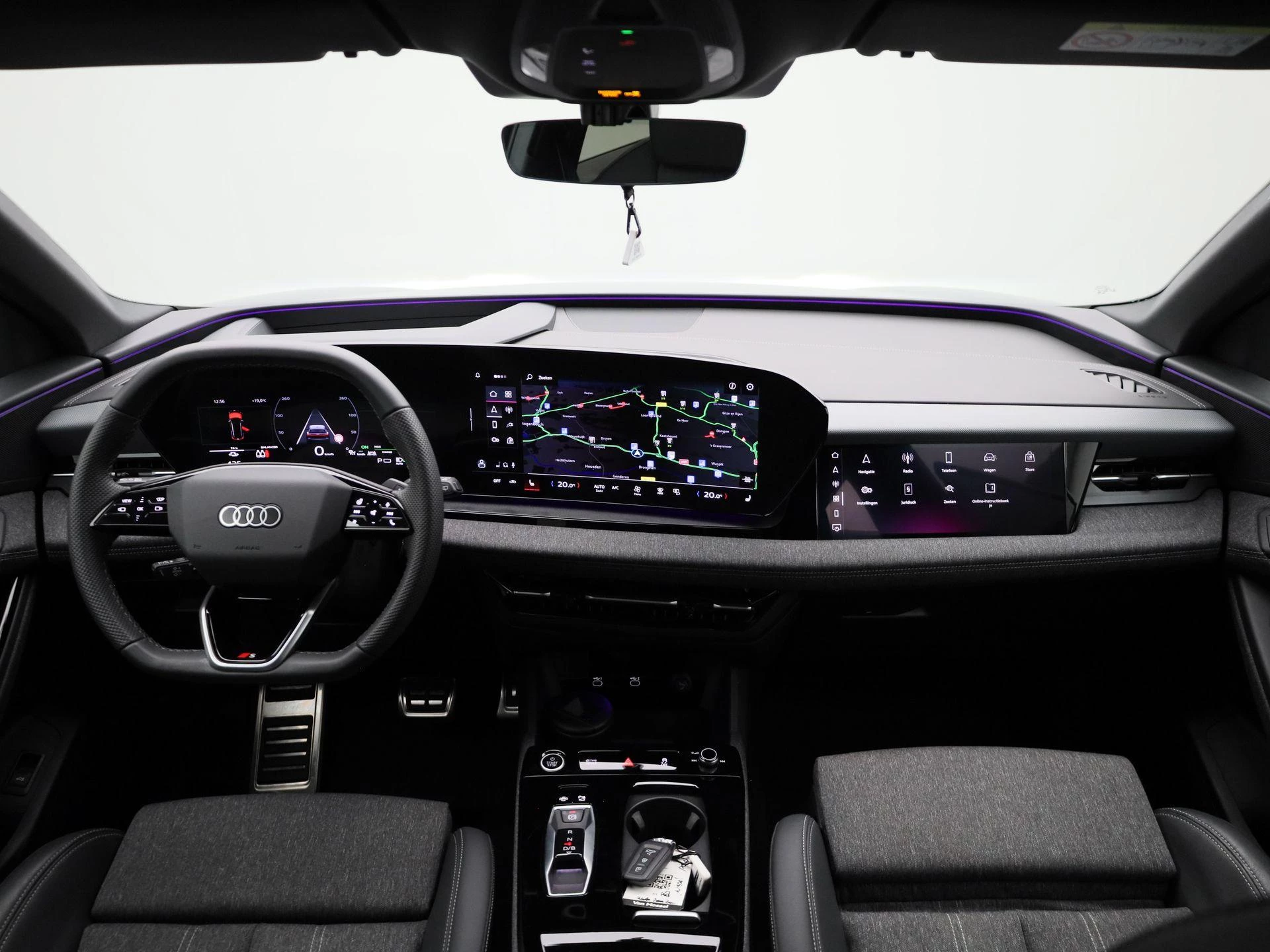 Audi-Q6 e-tron-image-55