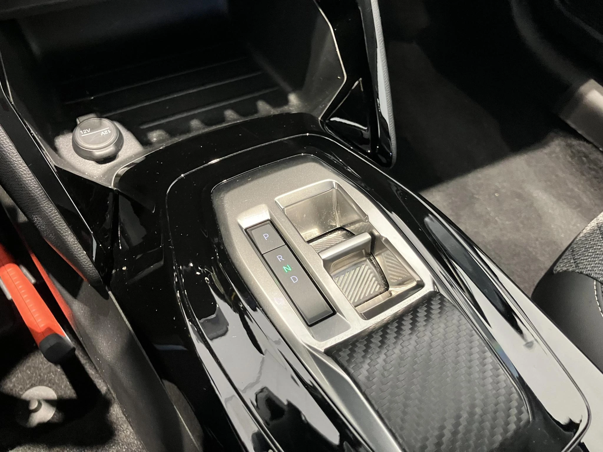 Peugeot-208-image-26