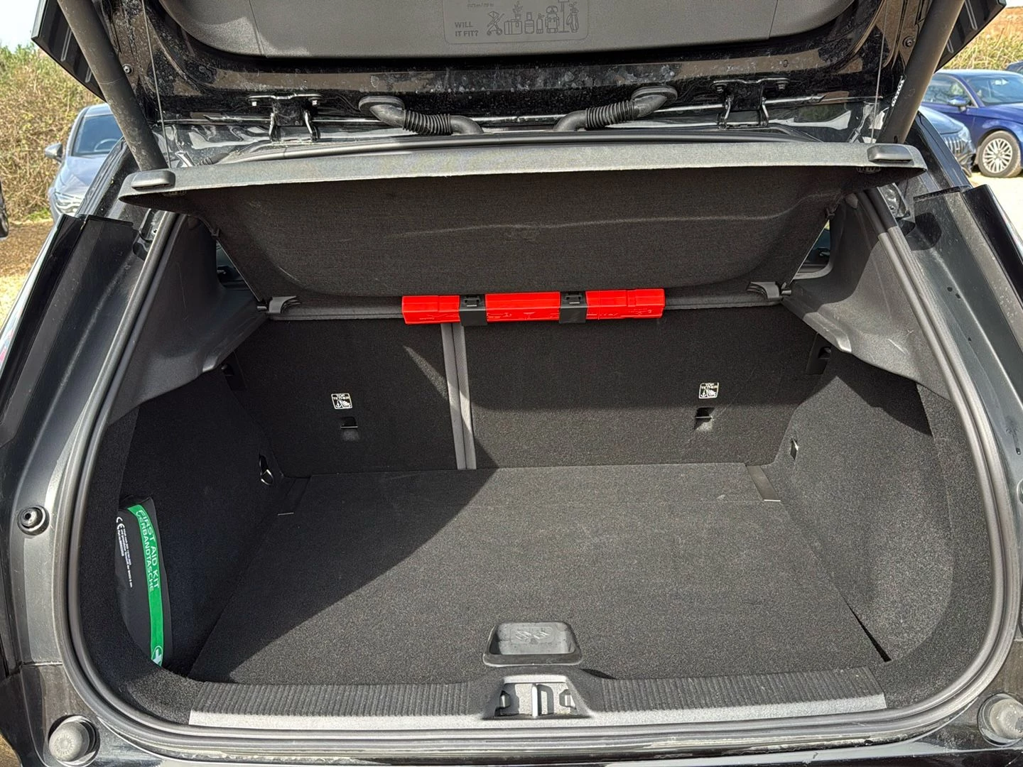 Volvo-EX30-image-14