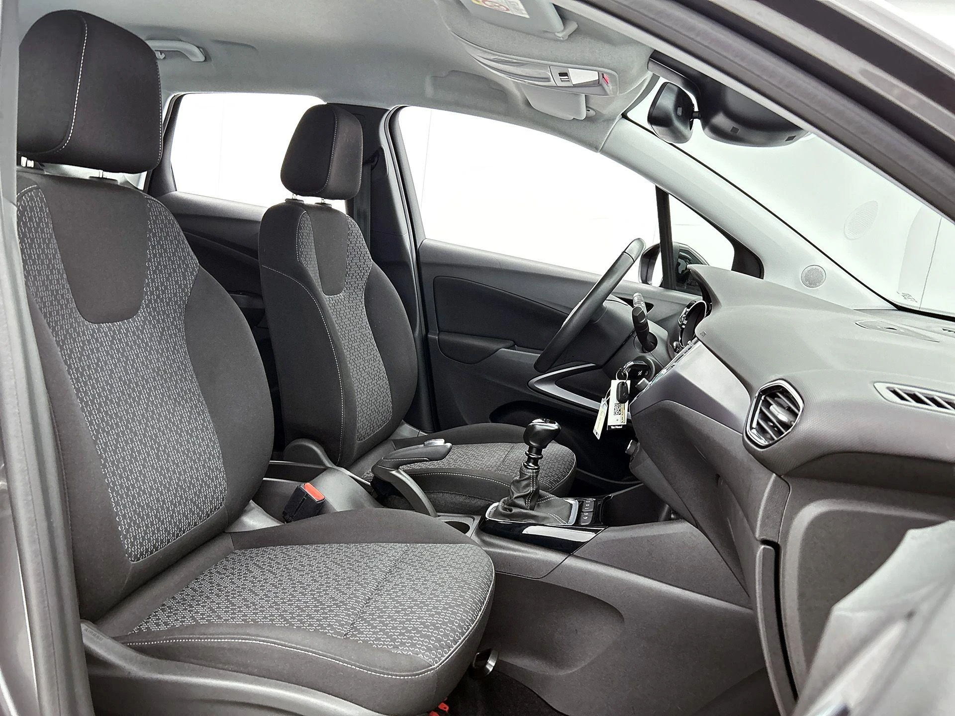Opel-Crossland-image-36