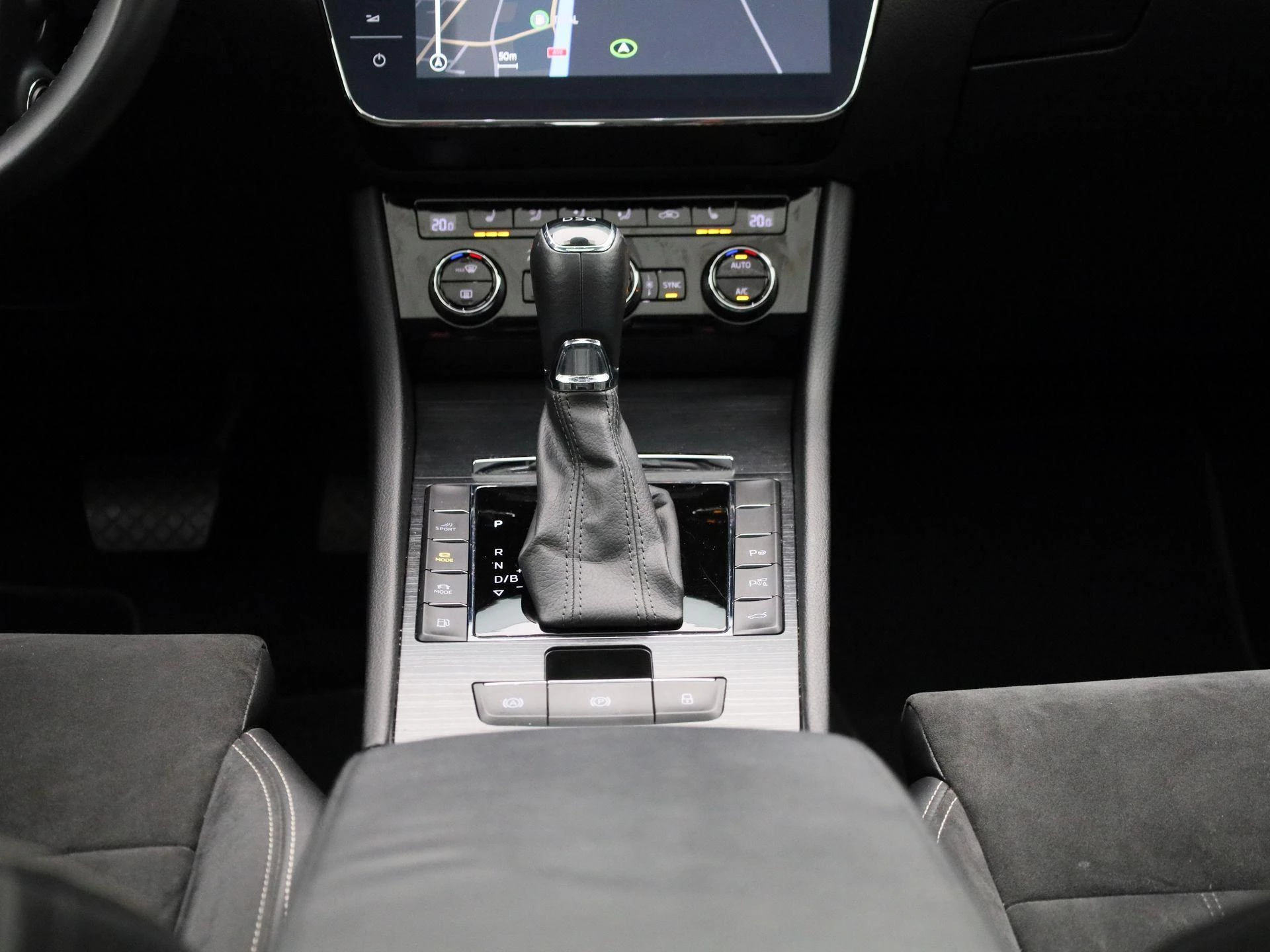 Škoda Superb Combi 1.4 TSI iV Business Edition