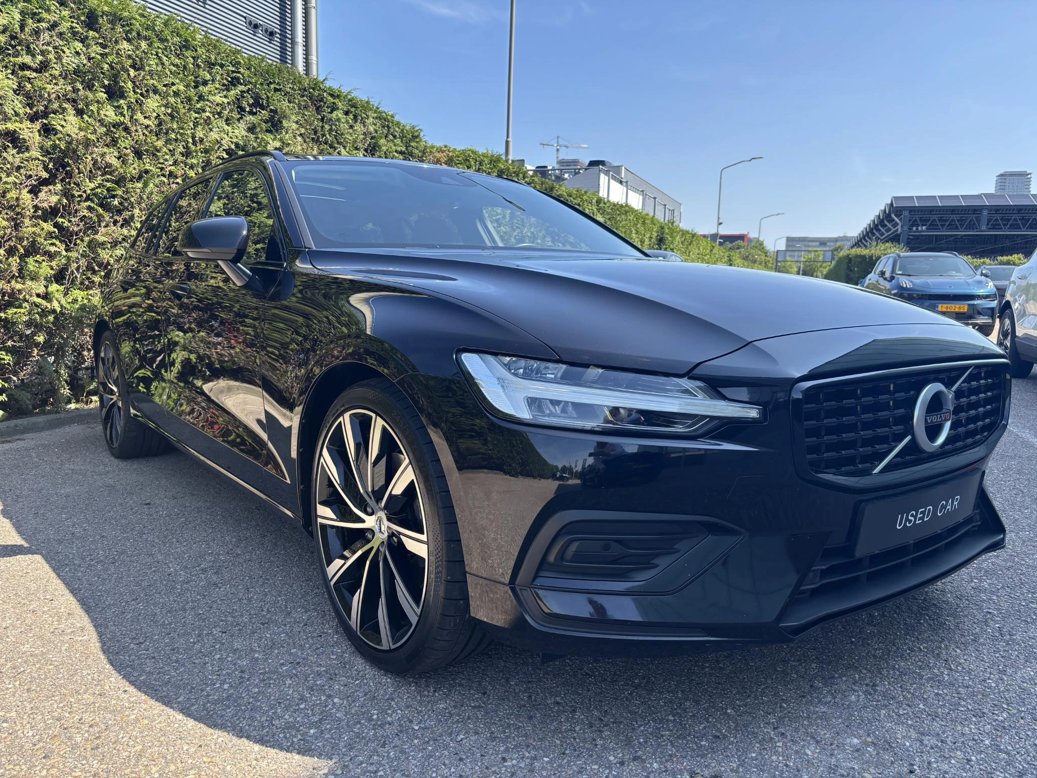 Volvo V60 D4 Momentum Pro|Leder|Panodak|Trekhaak|Aut.