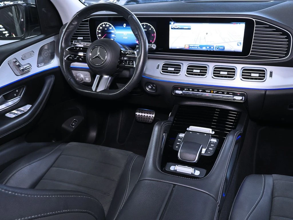 Mercedes-Benz-GLE 300 d-image-9