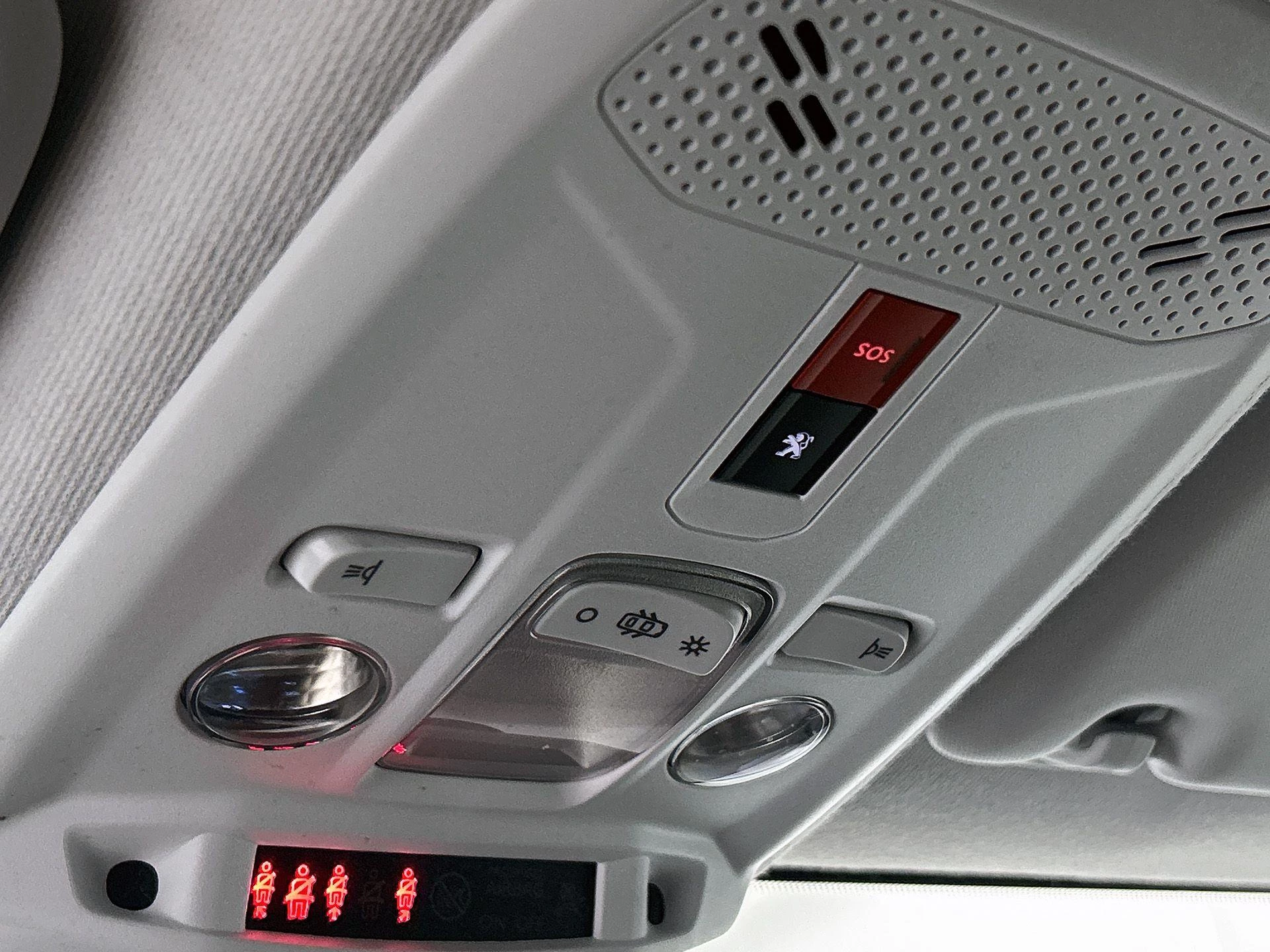 Peugeot e-208 EV Allure 50 kWh