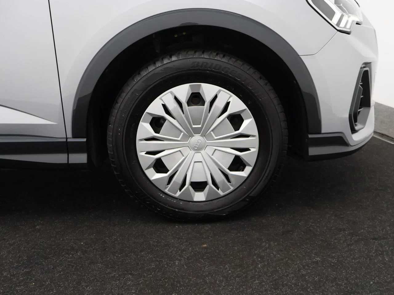 Audi-Q3-image-19