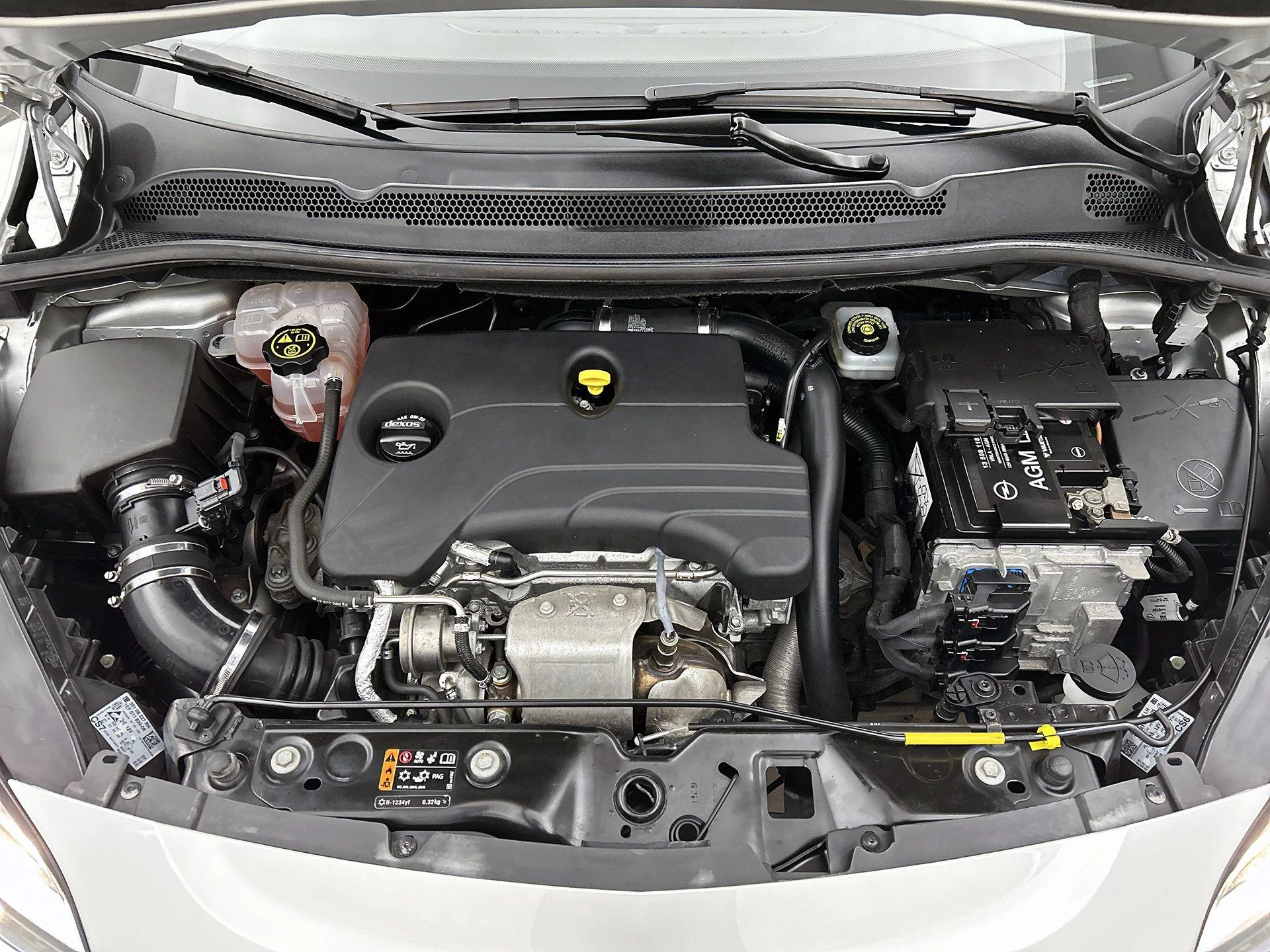 Opel Corsa 1.0 Turbo 120 Jaar Edition