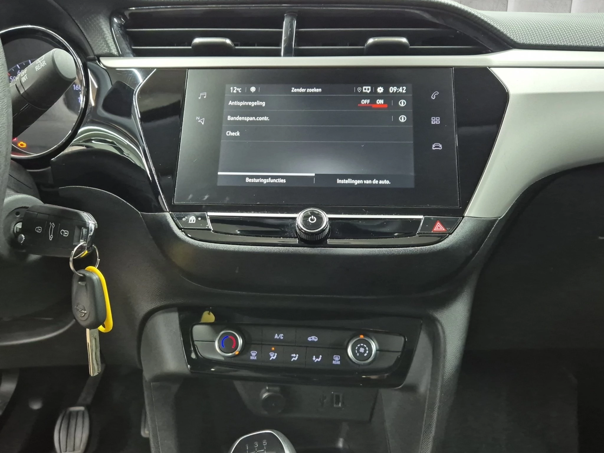 Opel Corsa F 1.2 Edition