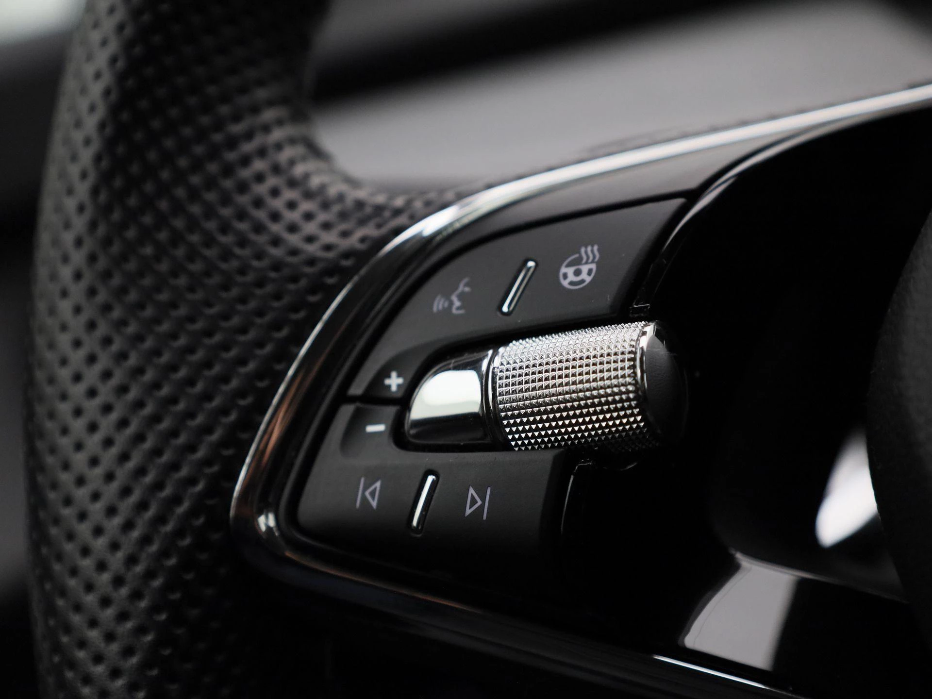 Škoda-Enyaq iV-image-18