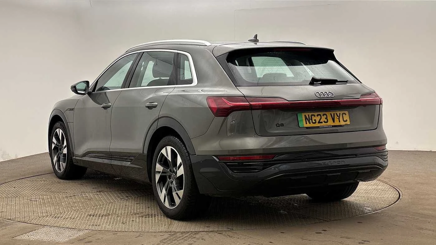 Audi-Q8 e-tron-image-2