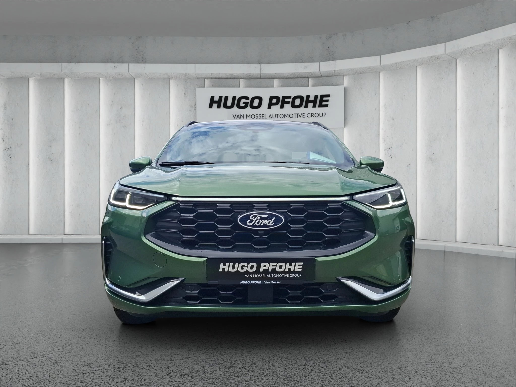 Ford Kuga ST-Line X*PANO*AHK*LED-MATRIX*360GRAD*ACC*NAVI*SOUND-SYS.