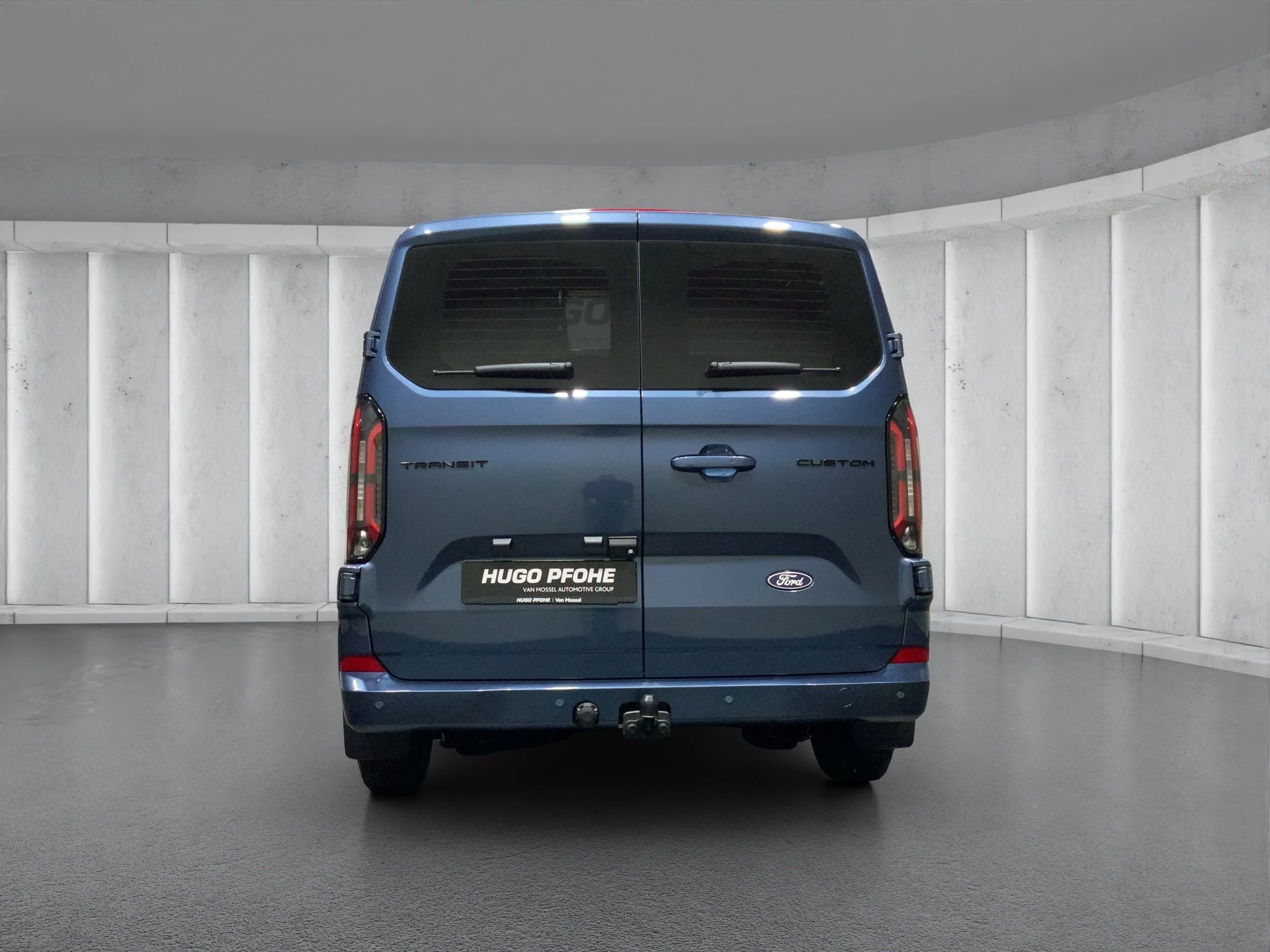 Ford-Transit Custom-image-3