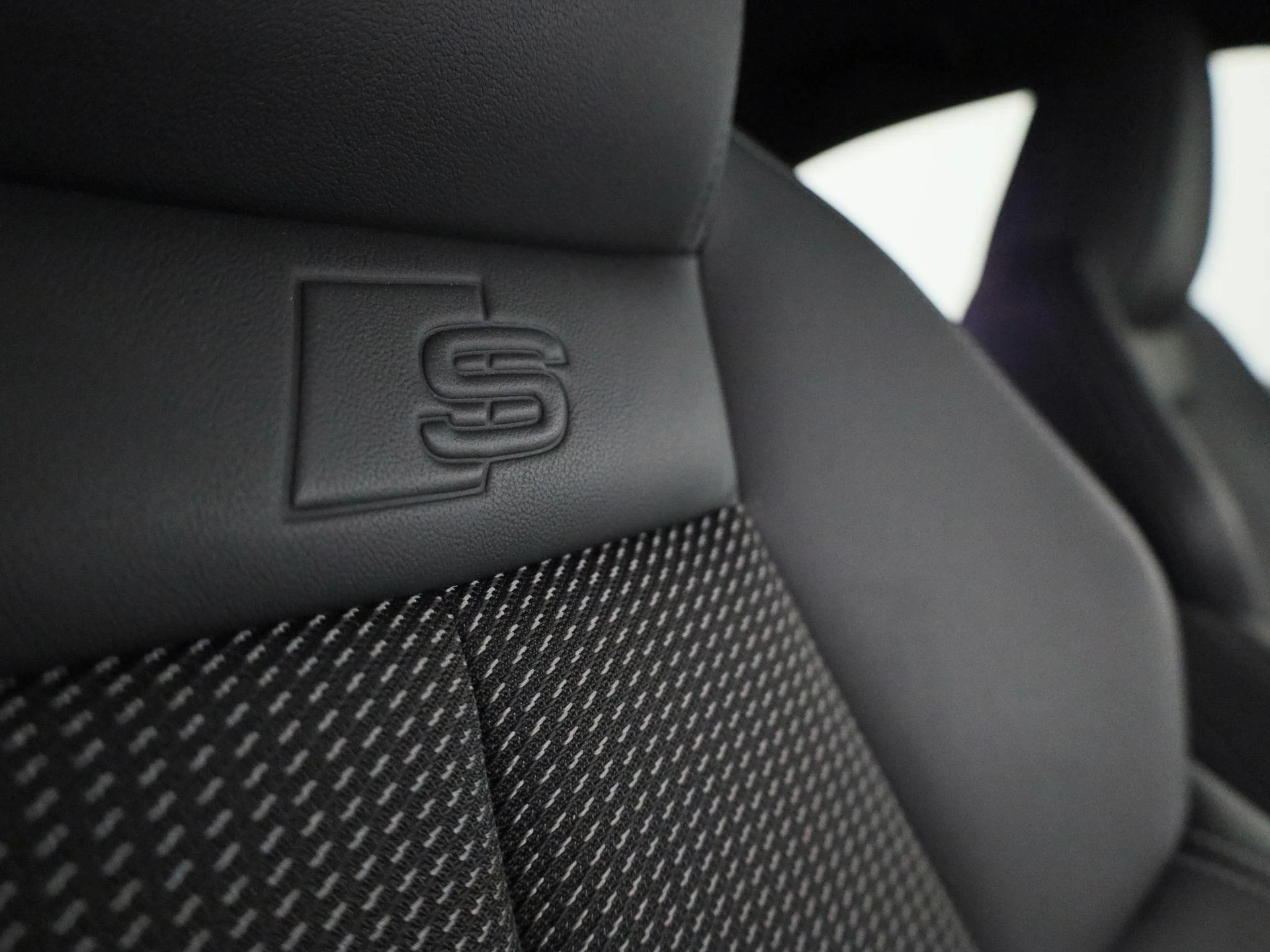 Audi-A3-image-36