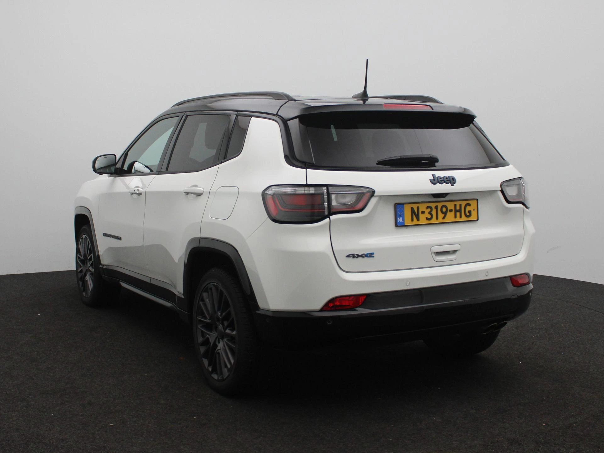 Jeep-Compass-image-2