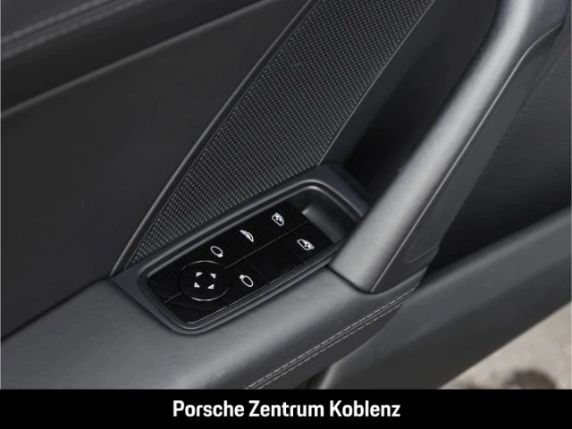 Porsche-911-image-19