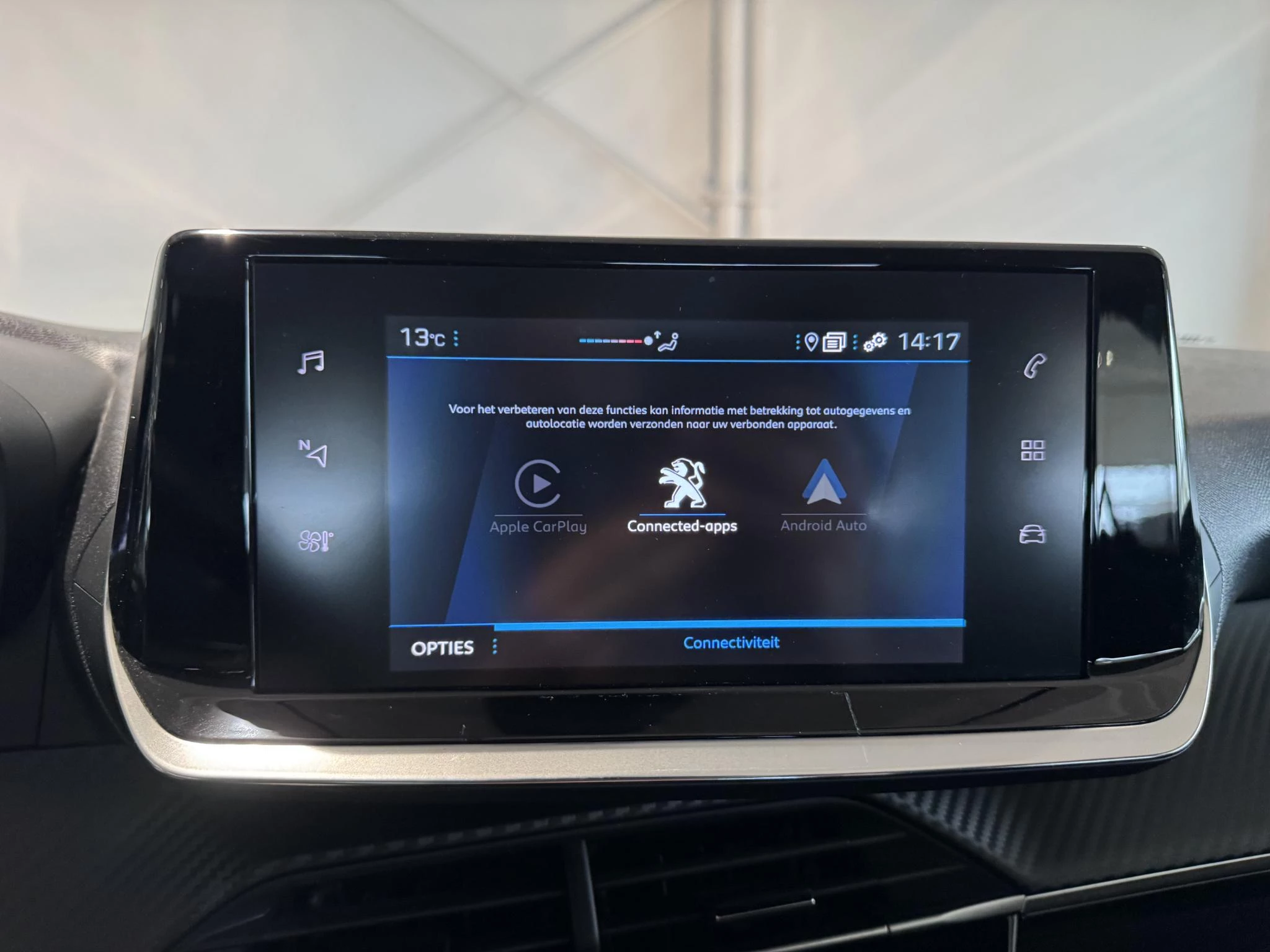 Peugeot-208-image-22