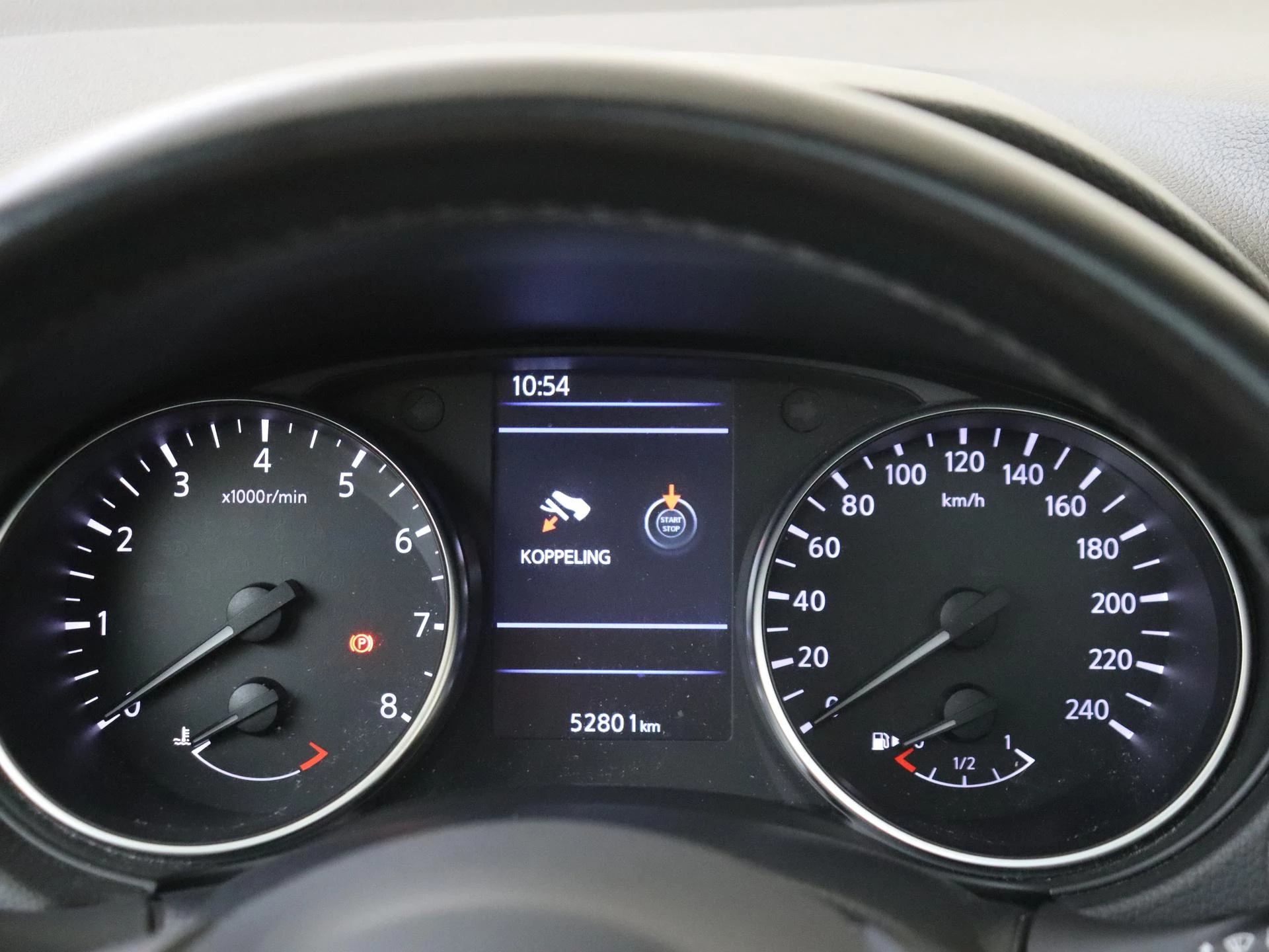 Nissan QASHQAI 1.3 DIG-T Premium Edition