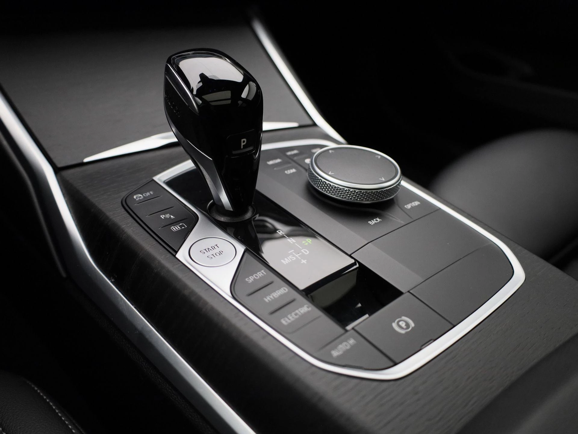 BMW-3 Serie-image-20