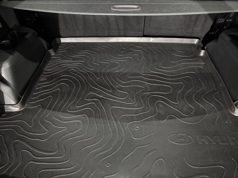 Hyundai-Santa Fe-image-20