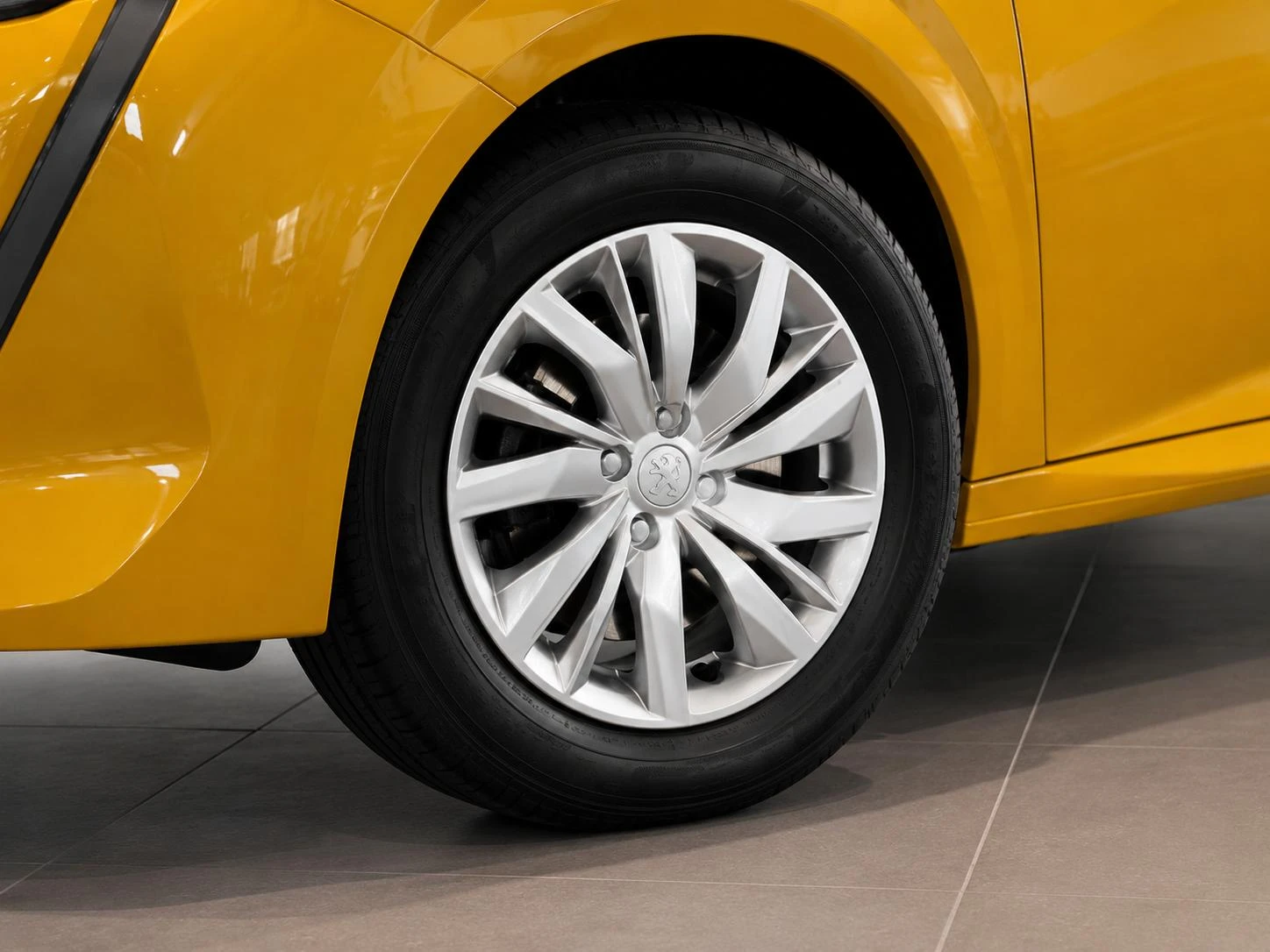 Peugeot 208 1.2 PureTech Like