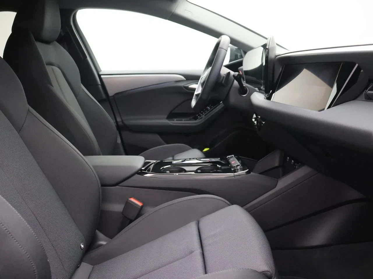 Audi-A6 Avant e-tron-image-28