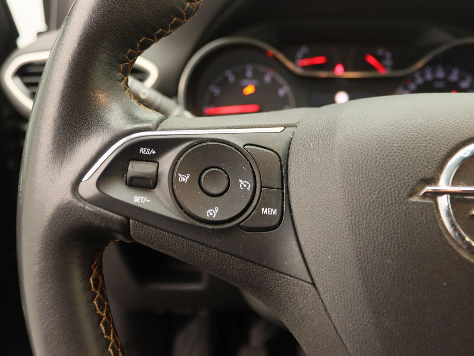 Opel-Crossland X-image-19