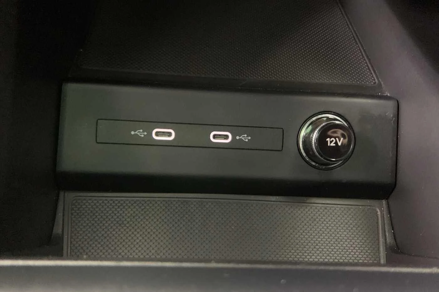 Audi-Q4 e-tron-image-22