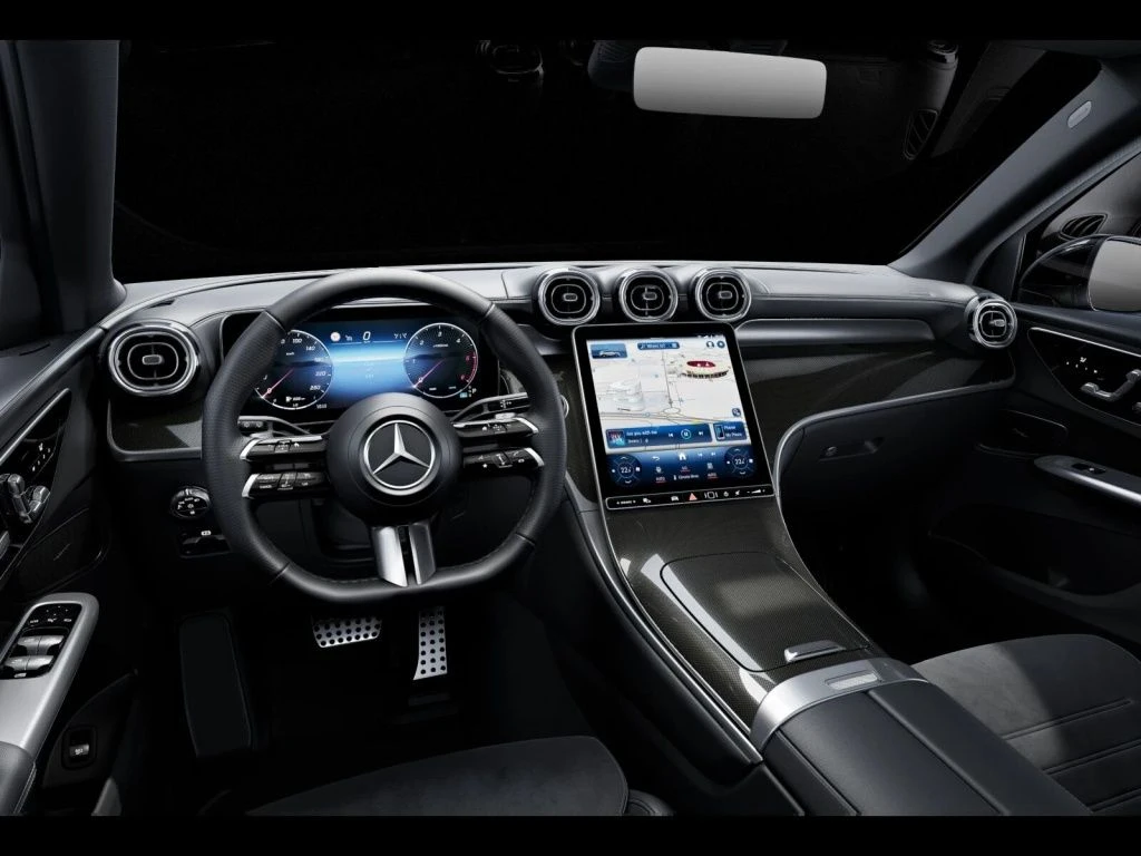 Mercedes-Benz-GLC 220 d-image-9