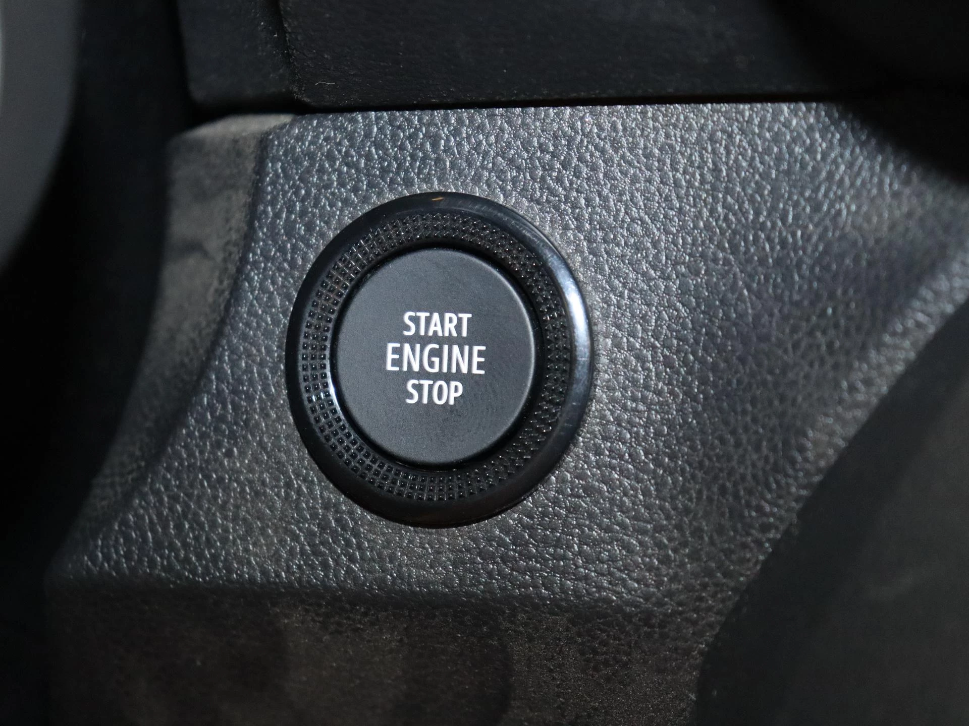 Dacia-Sandero Stepway-image-19