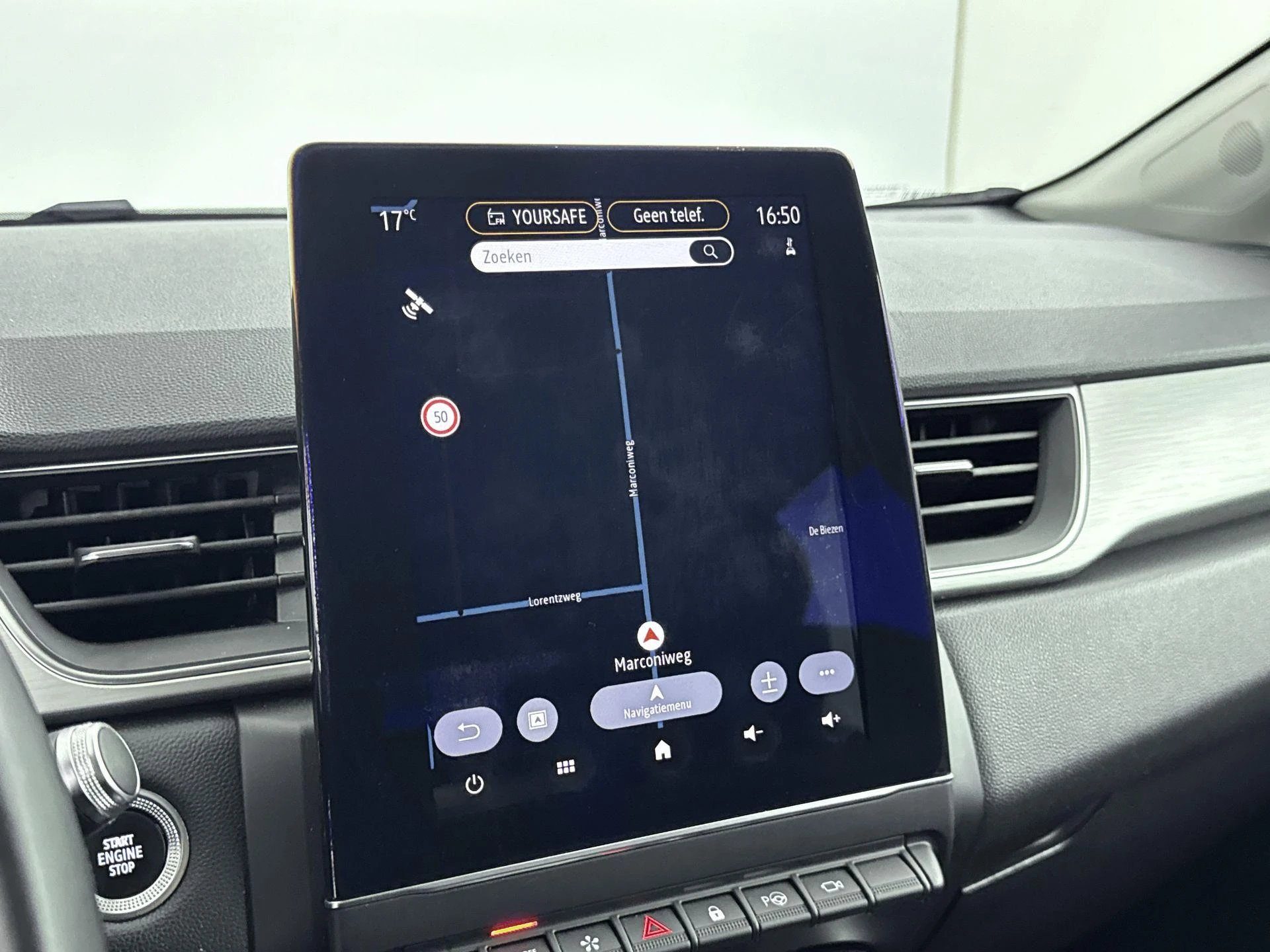 Renault-Captur-image-12