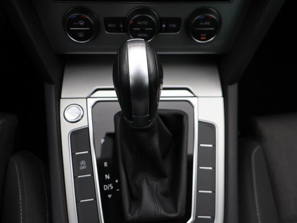 Volkswagen Passat Passat Comfortline 1.5TSI *AUTOMAAT*VIRTUAL COCKPIT*TREKHAAK*NAVI*PDC*ACC*...9