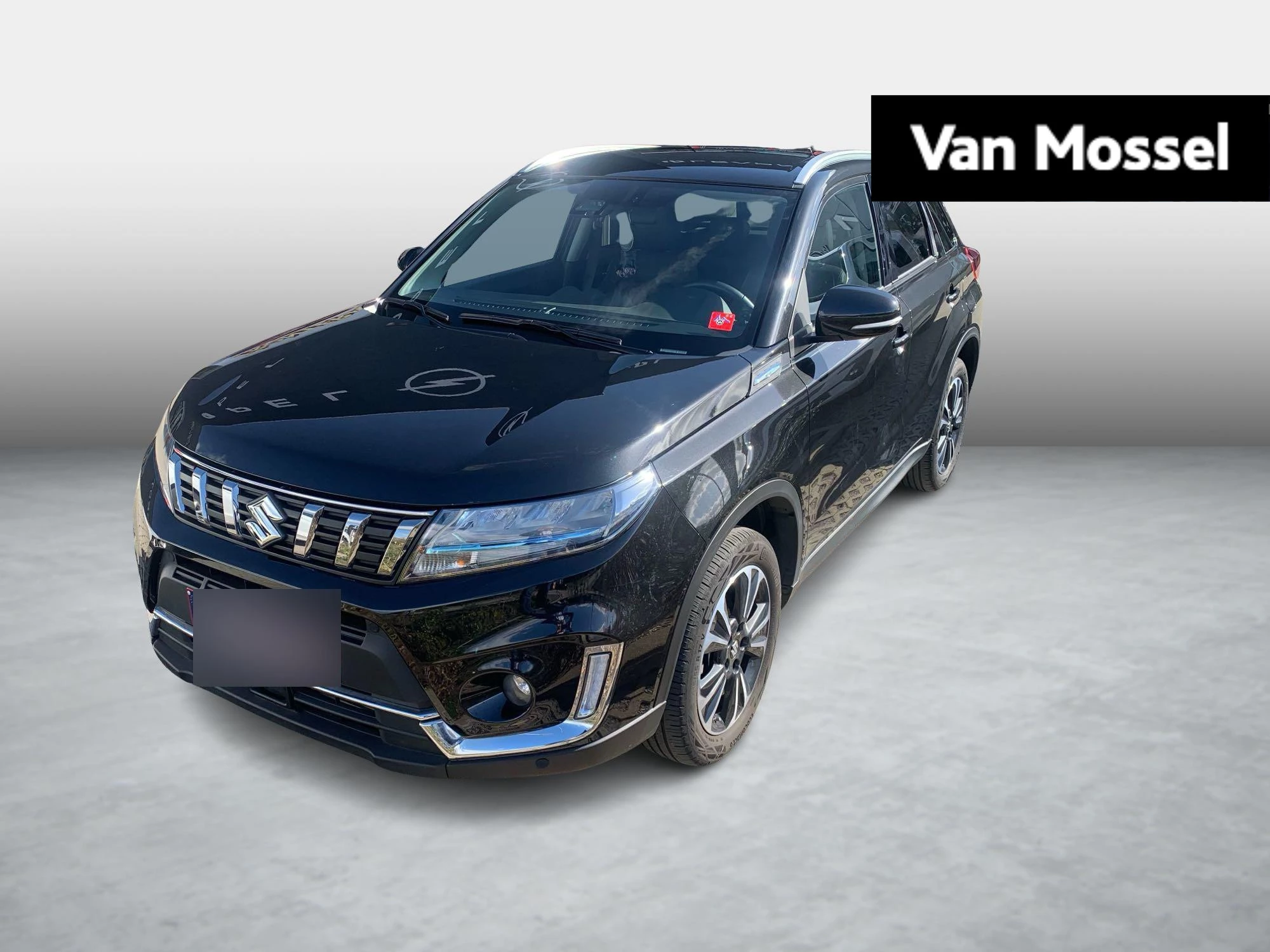 Suzuki-Grand Vitara-image-0