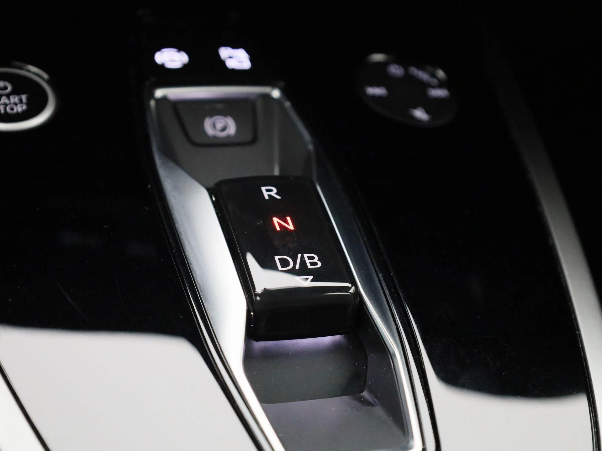 Audi-Q4 e-tron-image-20