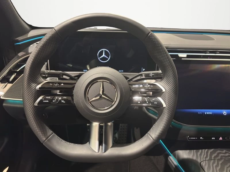 Mercedes-Benz E-Klasse 220 d LIMO AMG ADVANCED WINTER PAKET KAMERA AMG LineW214 E 220 d LIMO AMG ADVANCED WINTER PAKET KAMERA AMG Line