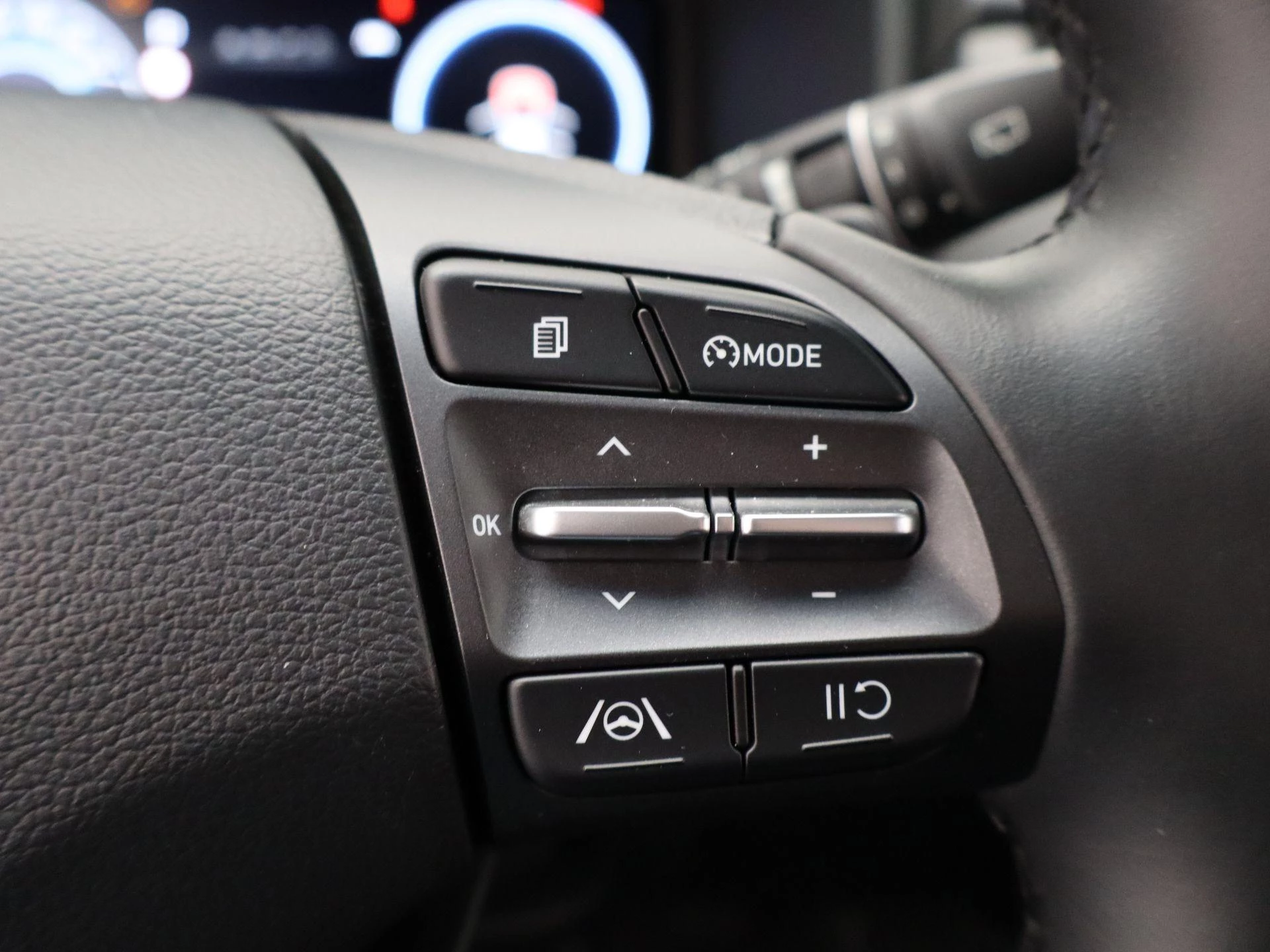 Hyundai-Kona-image-26
